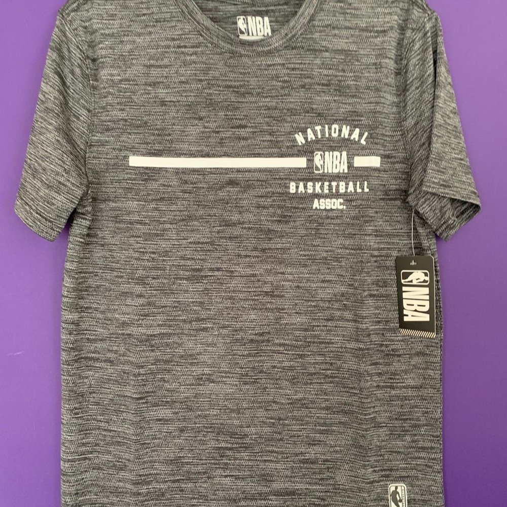 NBA Official Men's Athletic Shirt Sz Small